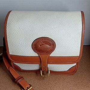 DOONEY & BOURKE CROSSBODY PURSE